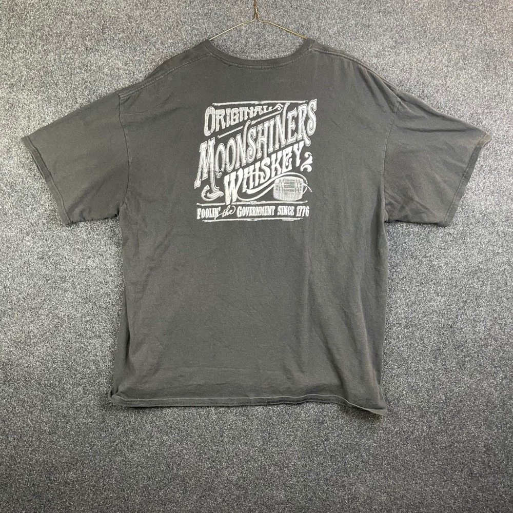 Moonshiners Whiskey Foolin' The Government Graphic T-Shirt Men's 2XL Black
